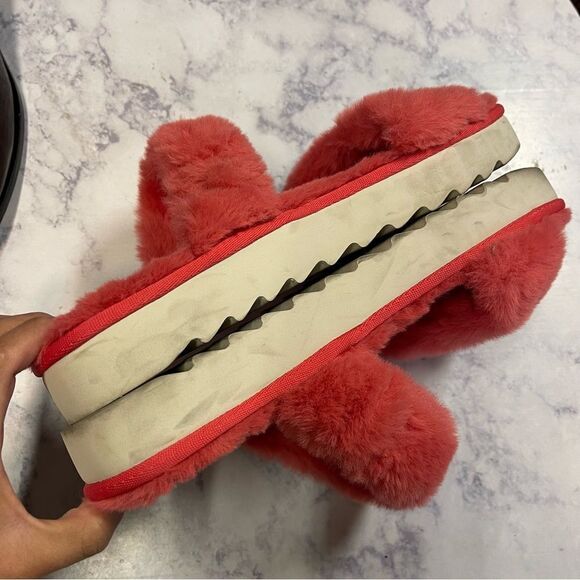 Ugg koolaburra coral faux fur slipper - Picture 6 of 6